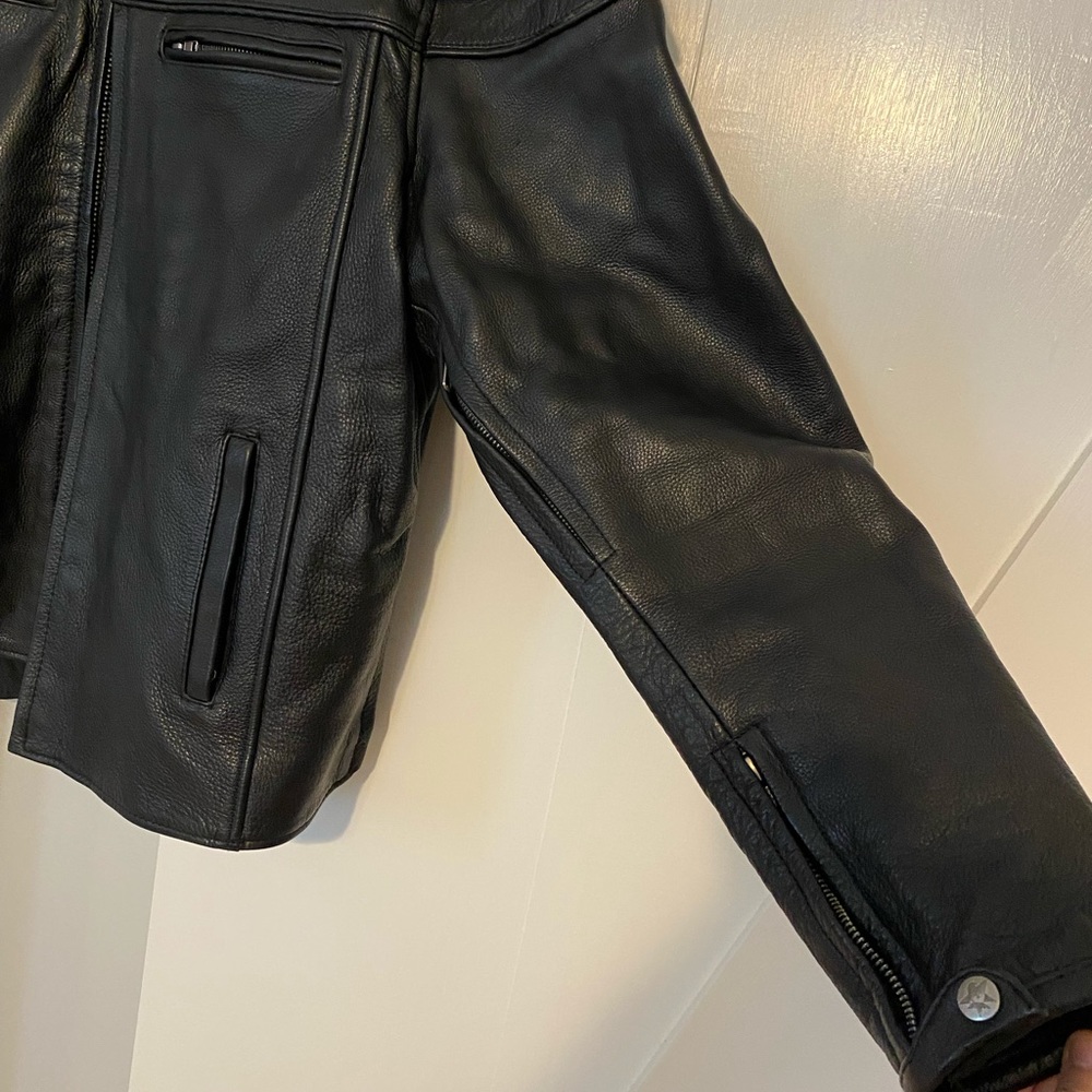 Leather Jacket - Picture 3 of 8